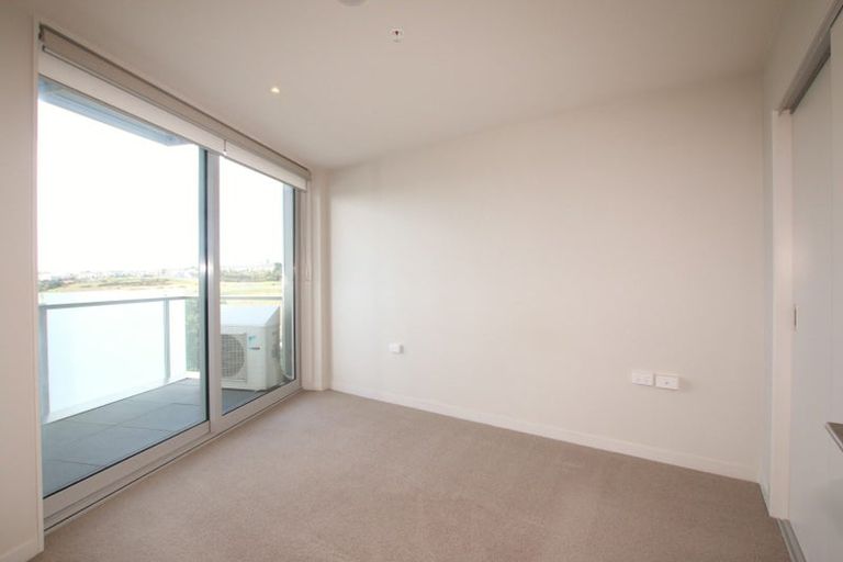 Photo of property in 604/27 Don Mckinnon Drive, Albany, Auckland, 0632