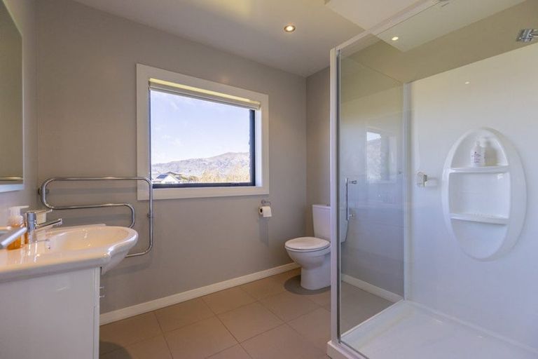 Photo of property in 1 Mount Gold Place, Wanaka, 9305