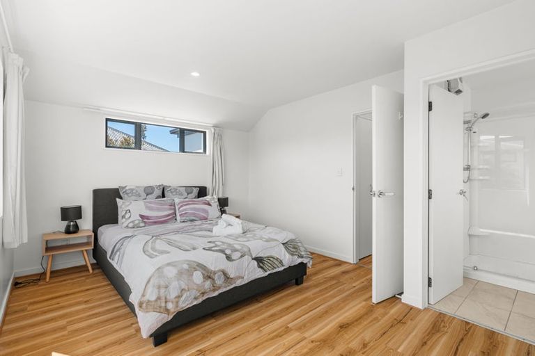 Photo of property in 70a Wharenui Road, Upper Riccarton, Christchurch, 8041