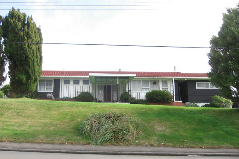 Photo of property in 19-21 Beazley Avenue, Paparangi, Wellington, 6037