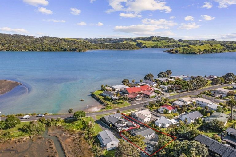 Photo of property in 43a Wallis Street, Raglan, 3225