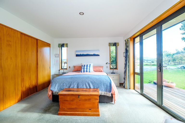 Photo of property in 51 Tancred Street, Geraldine, 7930