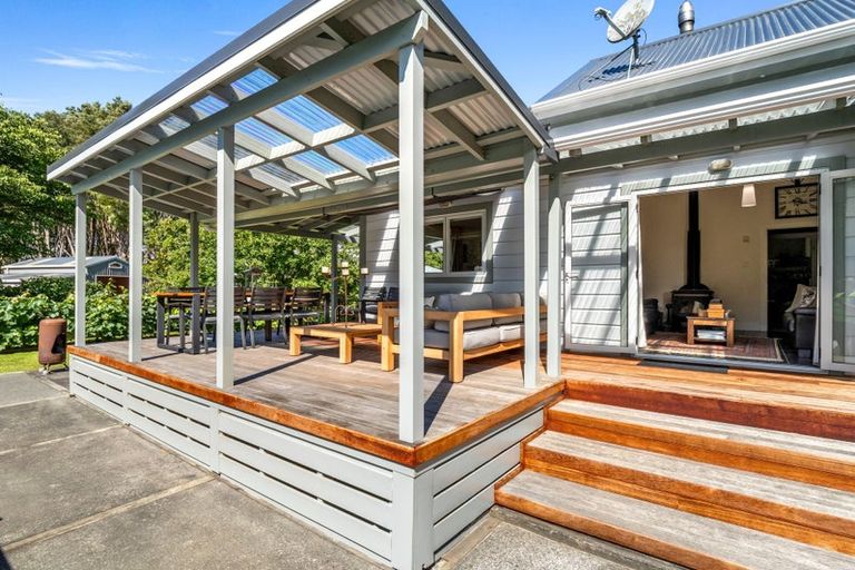 Photo of property in 260 Kaiwhaiki Road, Kaiwhaiki, Whanganui, 4575