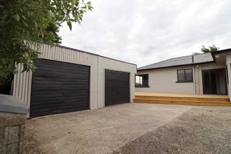 Photo of property in 2 Thistle Street, Gore, 9710