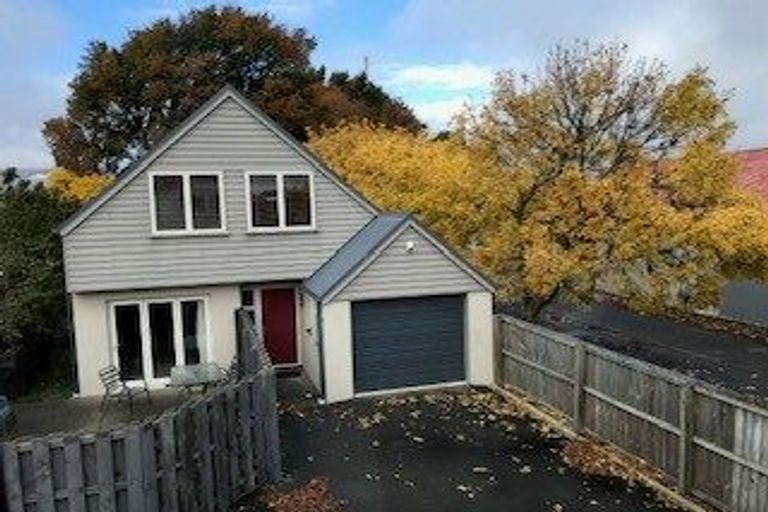 Photo of property in 56 Somerset Crescent, Spreydon, Christchurch, 8024