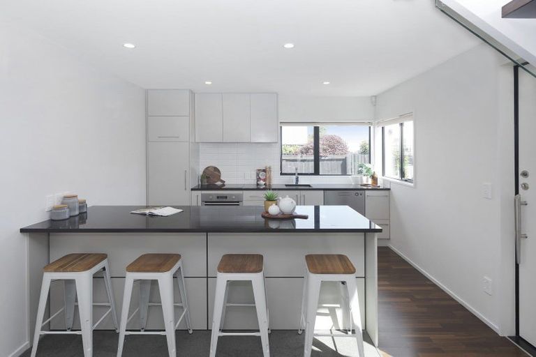 Photo of property in 1/136 Sherborne Street, St Albans, Christchurch, 8014