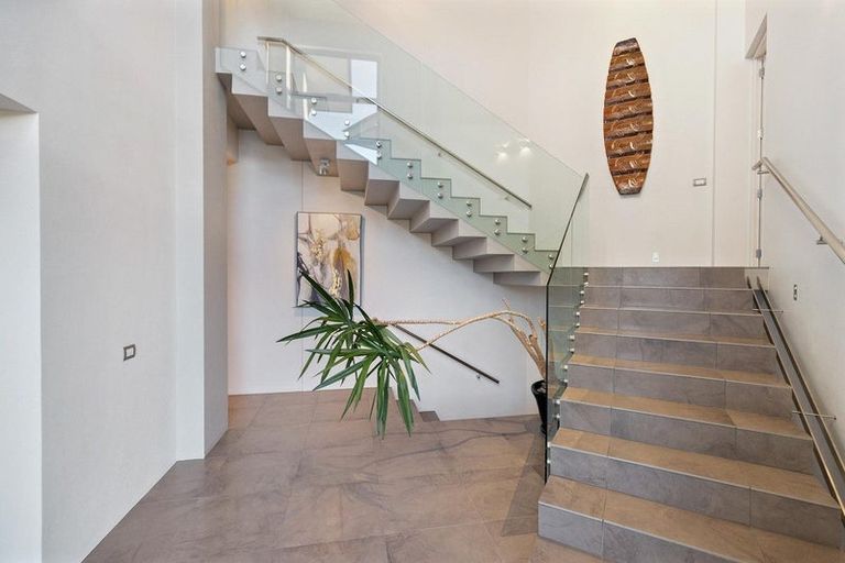 Photo of property in 37 Arrowtown-lake Hayes Road, Lake Hayes, Queenstown, 9371