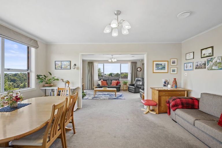 Photo of property in 49 Truby King Street, Merrilands, New Plymouth, 4312