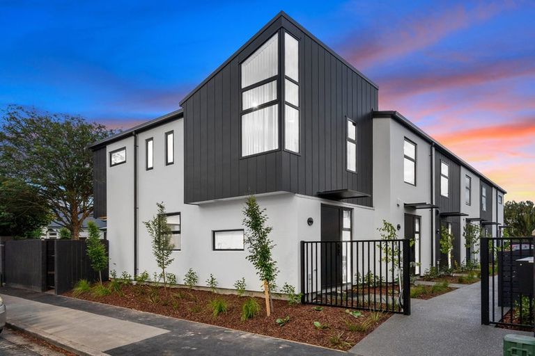 Photo of property in 4/20 Whiteleigh Avenue, Addington, Christchurch, 8024