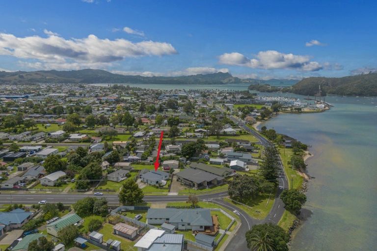 Photo of property in 3 South Highway East, Whitianga, 3510