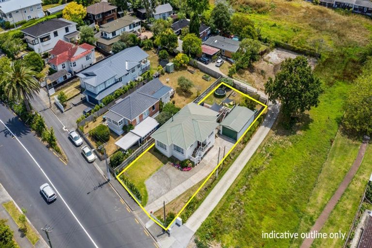 Photo of property in 38 Abbotts Way, Remuera, Auckland, 1050