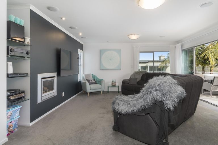 Photo of property in 6 Azores Way, Welcome Bay, Tauranga, 3112