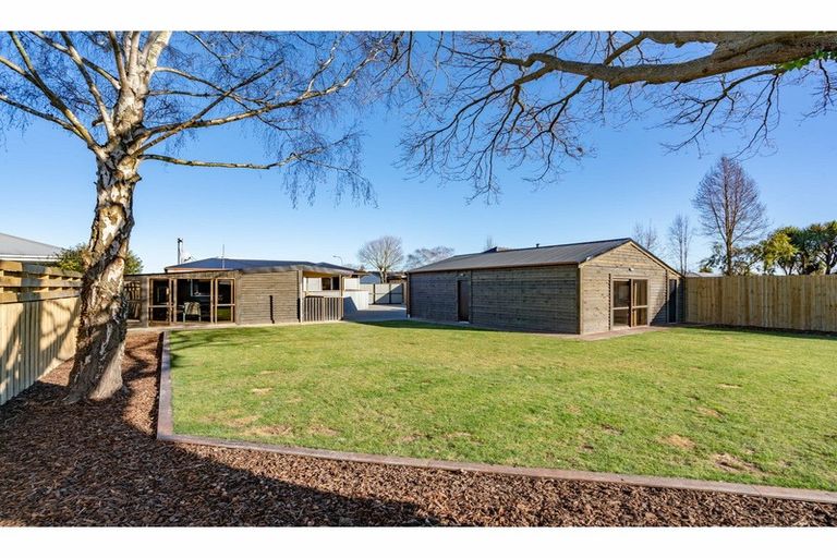 Photo of property in 32 Cridland Street West, Kaiapoi, 7630