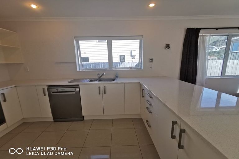 Photo of property in 12 Romaine Road, Churton Park, Wellington, 6037