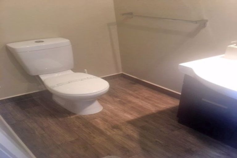 Photo of property in 2 Elder Street, North Dunedin, Dunedin, 9016