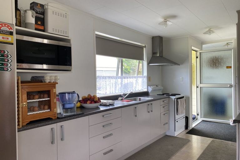 Photo of property in 25 Reynolds Road, Pukekohe, 2120