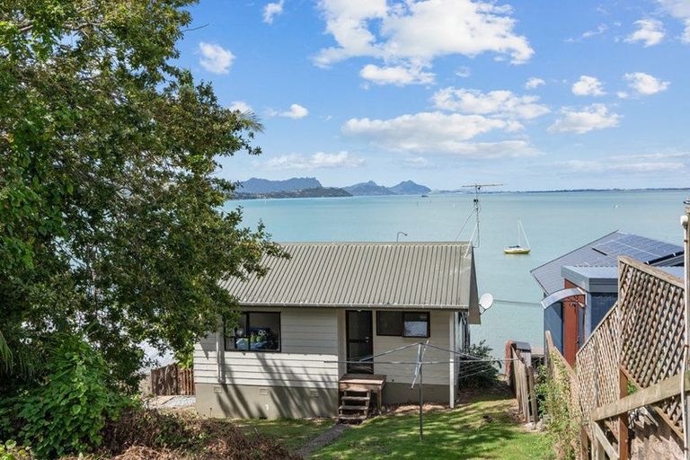 Photo of property in 118 Beach Road, Onerahi, Whangarei, 0110