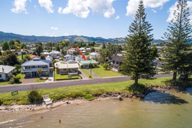 Photo of property in 43 Robinson Road, Whitianga, 3510