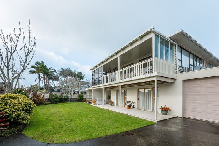 Photo of property in 74 Laurence Street, Manly, Whangaparaoa, 0930