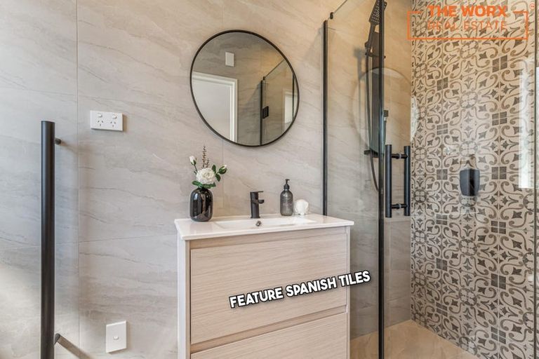 Photo of property in 39 Lawson Creek Street, Massey, Auckland, 0614