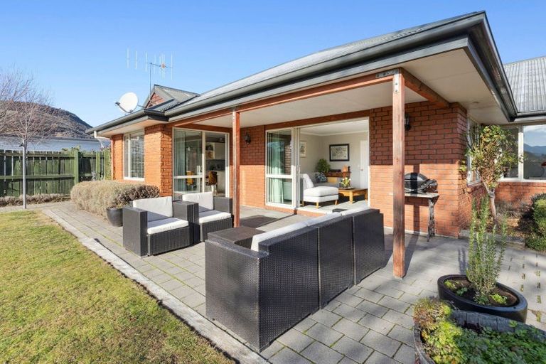 Photo of property in 92 Mount Iron Drive, Wanaka, 9305