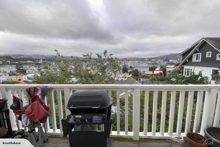 Photo of property in 3/34 Austin Street, Mount Victoria, Wellington, 6011