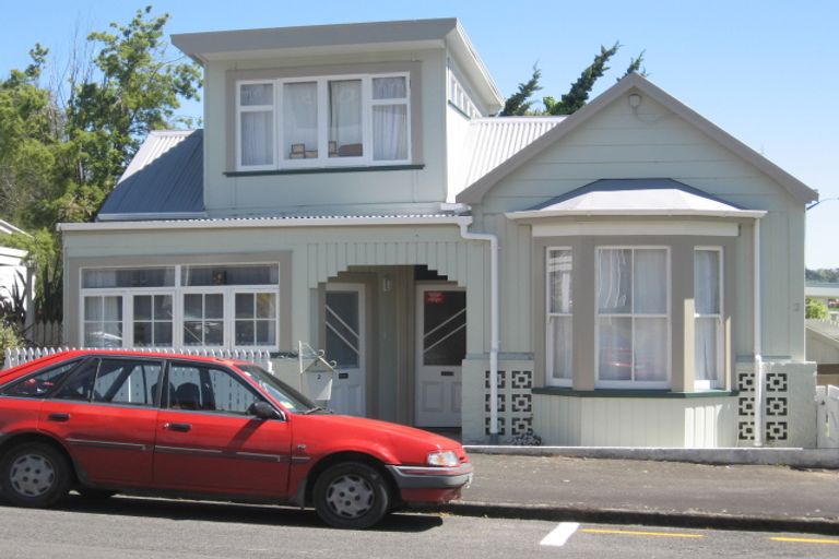 Photo of property in 2 Park Place, Whanganui, 4500