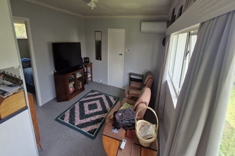 Photo of property in 15a Iti Street, Otaki, 5512