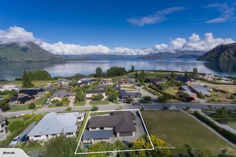 Photo of property in 26 Penrith Park Drive, Wanaka, 9305