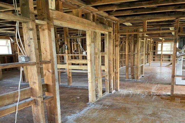 Photo of property in 1 Mahinawa Street, Takapuwahia, Porirua, 5022