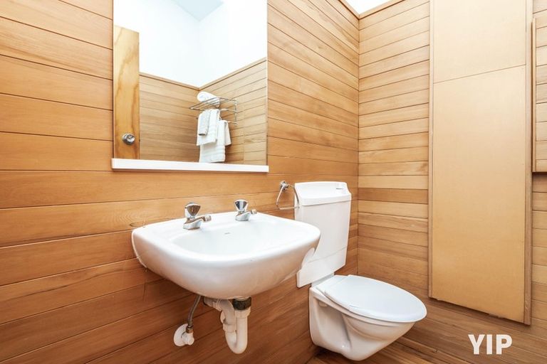 Photo of property in 89 Black Rock Road, Newlands, Wellington, 6037