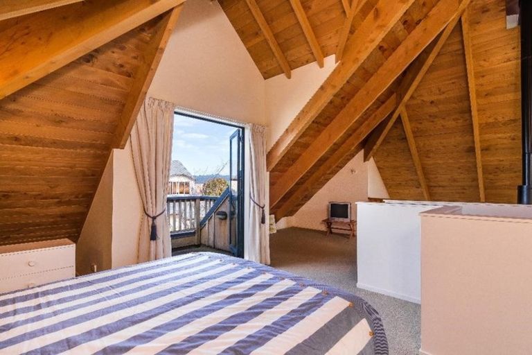 Photo of property in 25 Logan Avenue, Wharewaka, Taupo, 3330