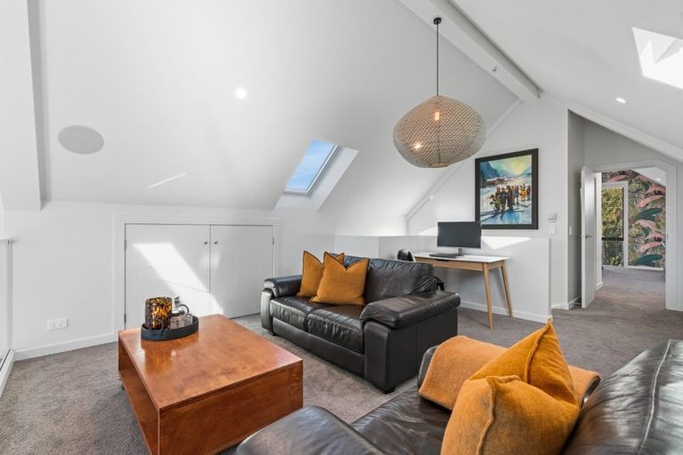 Photo of property in 3 Maude View Road, Hawea Flat, Wanaka, 9382