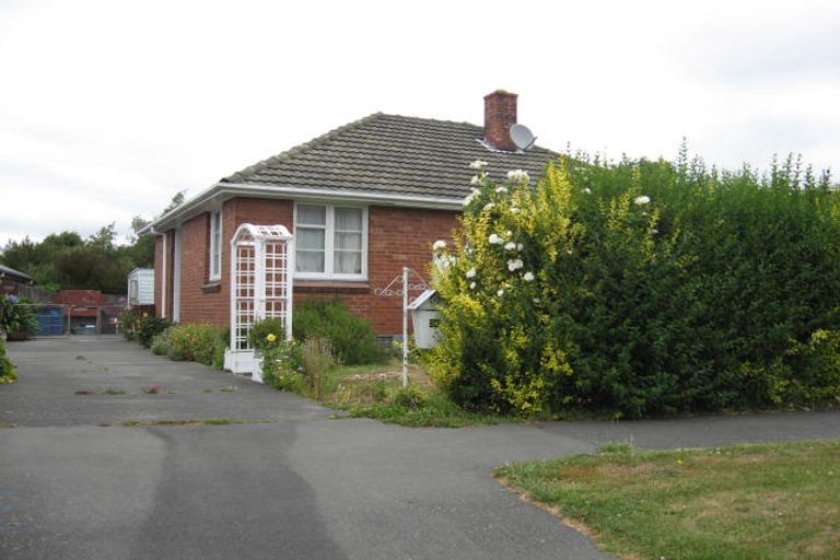 Photo of property in 30 Suva Street, Upper Riccarton, Christchurch, 8041