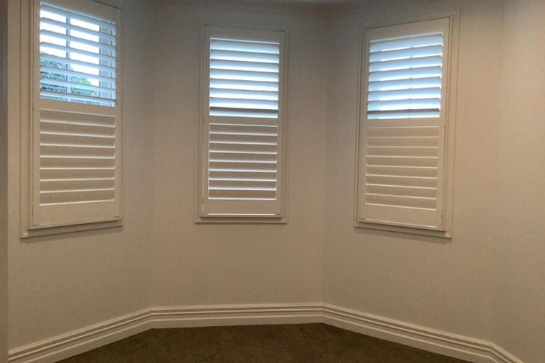 Photo of property in 19 Mozeley Avenue, Devonport, Auckland, 0624