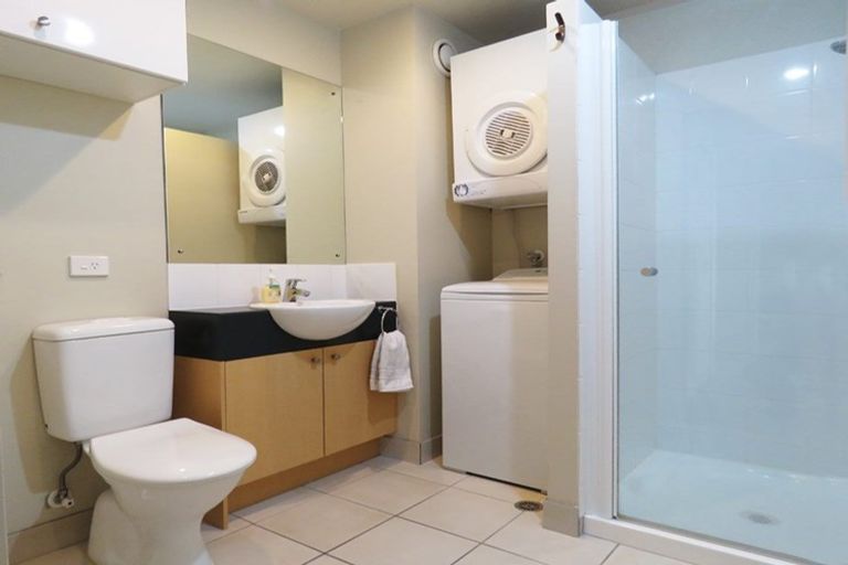 Photo of property in Albany Central, 16a/210 Dairy Flat Highway, Albany, Auckland, 0632