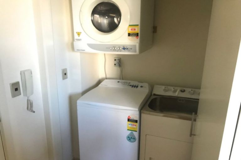 Photo of property in Colmar Brunton House, 14/182 Wakefield Street, Te Aro, Wellington, 6011