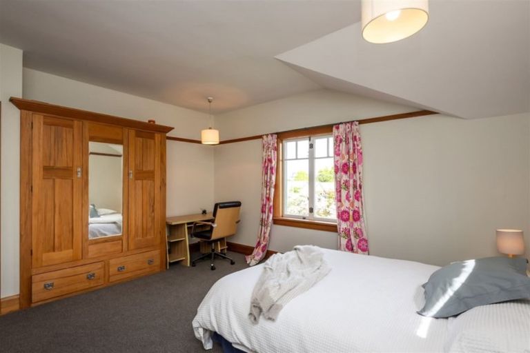 Photo of property in 152 Clyde Road, Burnside, Christchurch, 8053