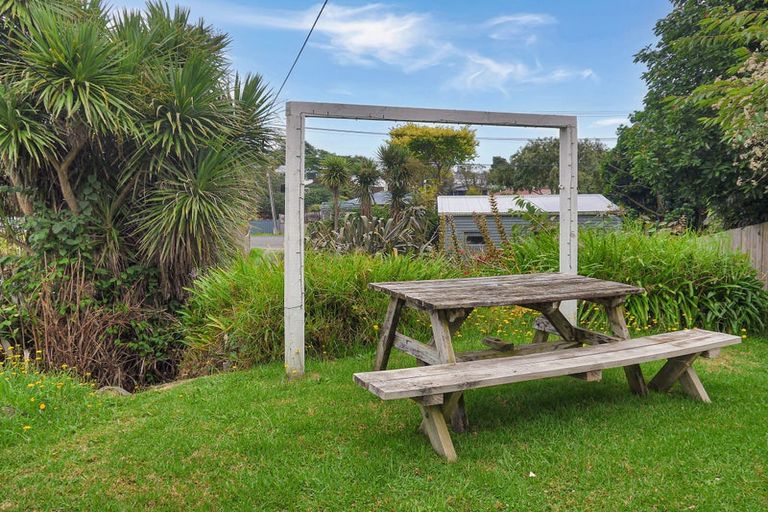 Photo of property in 224 Matai Road, Raumati Beach, Paraparaumu, 5032