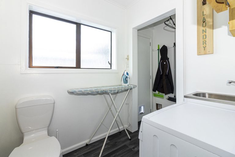 Photo of property in 43 George Street, Geraldine, 7930