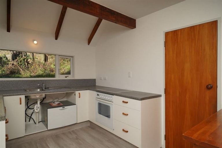 Photo of property in 4 Ball Lane, Redcliffs, Christchurch, 8081