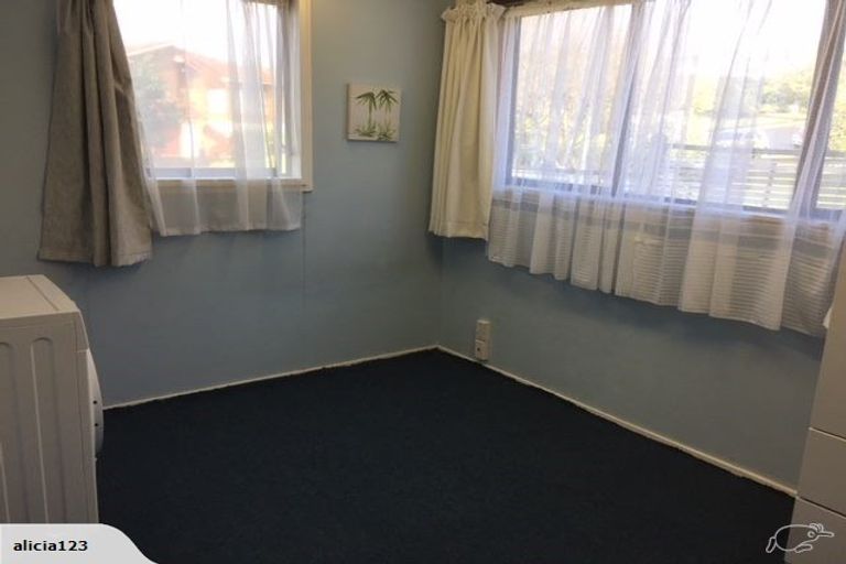 Photo of property in 44 Redwing Street, Browns Bay, Auckland, 0630