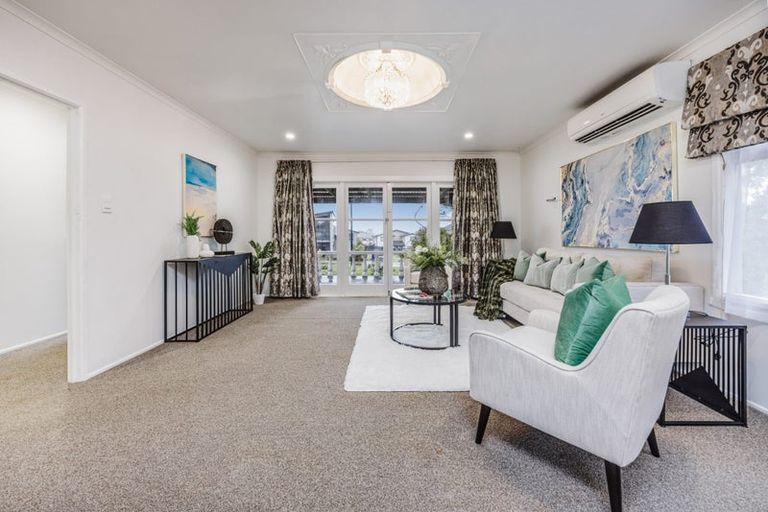 Photo of property in 253 Park Estate Road, Rosehill, Papakura, 2113