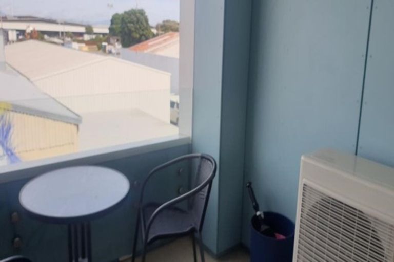 Photo of property in Algarve Apartments, 211/332 Maunganui Road, Mount Maunganui, 3116