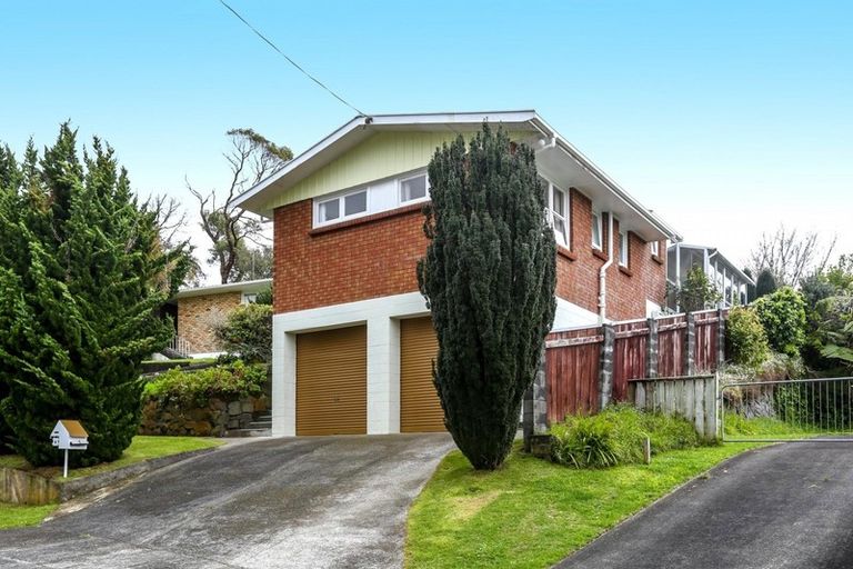 Photo of property in 2 Taunton Place, Lynmouth, New Plymouth, 4310
