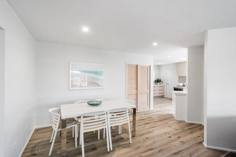 Photo of property in 18 Driftwood Lane, Waimairi Beach, Christchurch, 8083