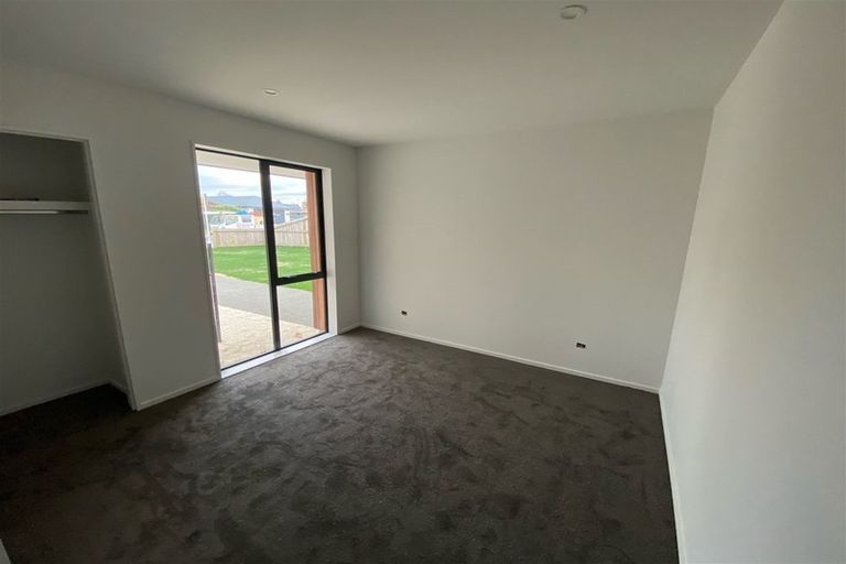 Photo of property in 33 Lowes Road, Rolleston, 7614