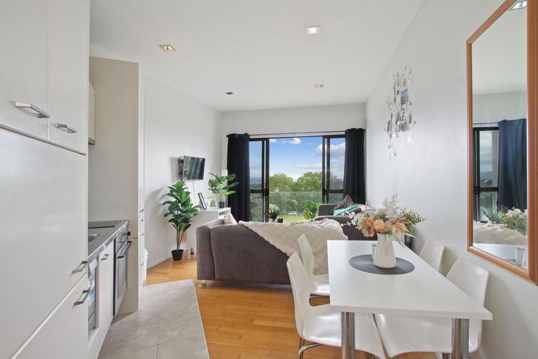 Photo of property in 3b/17 Blake Street, Ponsonby, Auckland, 1011