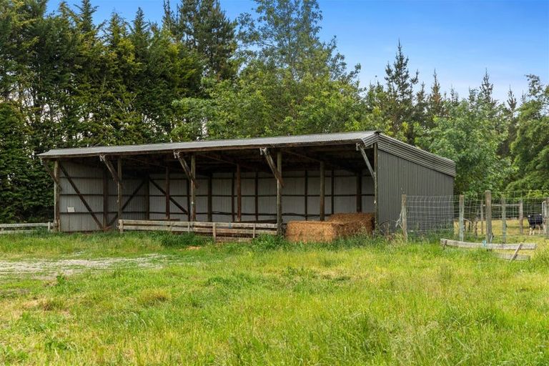 Photo of property in 900 Loburn Whiterock Road, Loburn, Rangiora, 7472