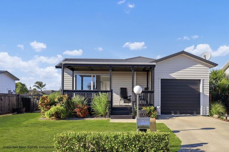 Photo of property in 11/702 Kamahi Crescent, Papamoa Beach, Papamoa, 3118